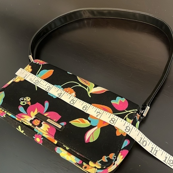 GUESS mini bag, canvas with floral print, RARE! 9”x5” - Picture 4 of 14